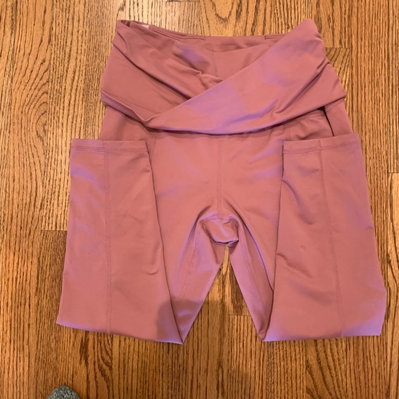 HP: FREE PEOPLE: FP Movement Cropped Leggings: ON SALE - Picture 3 of 8